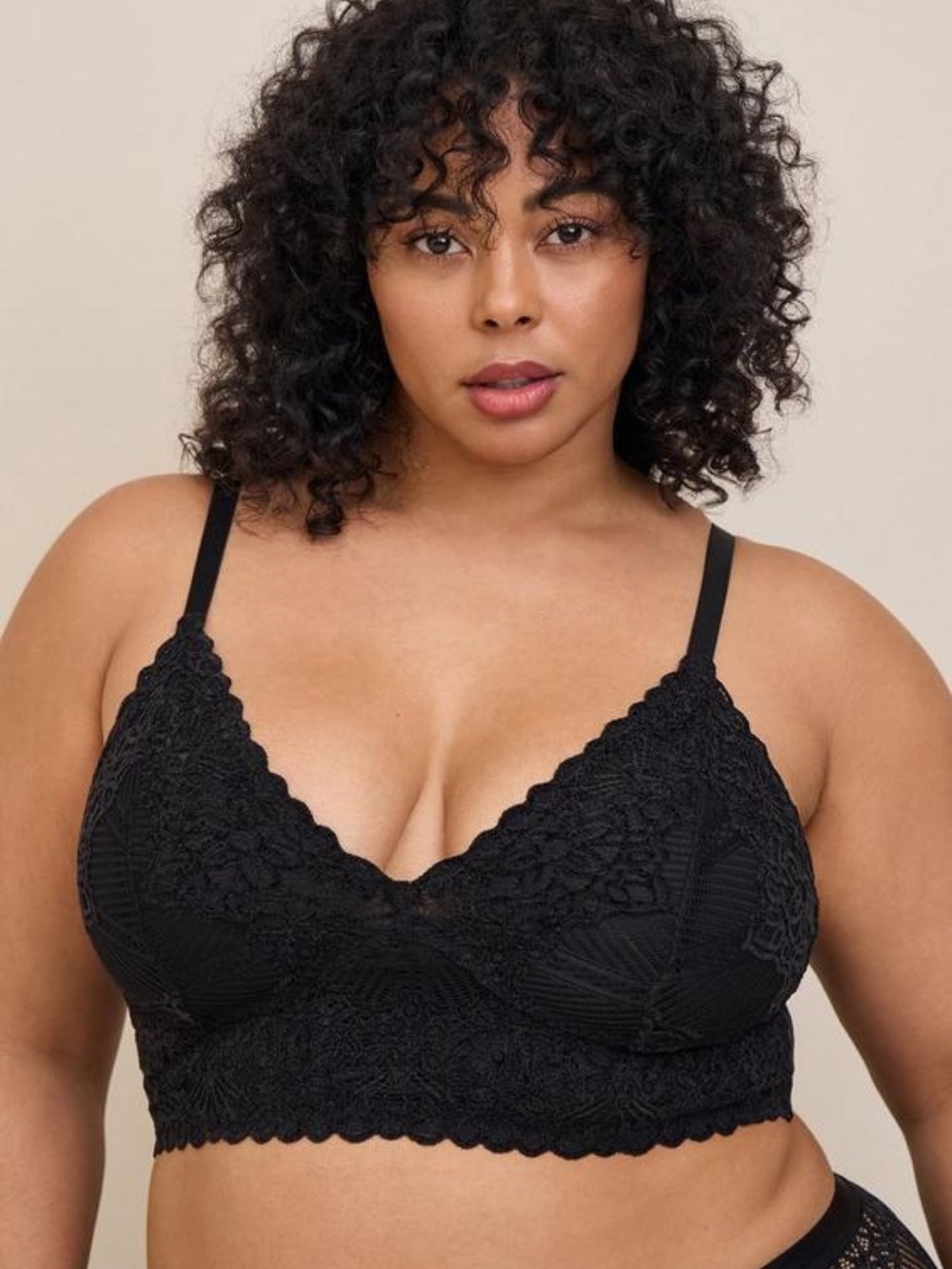 NWT Torrid Chenille Lace Bralette